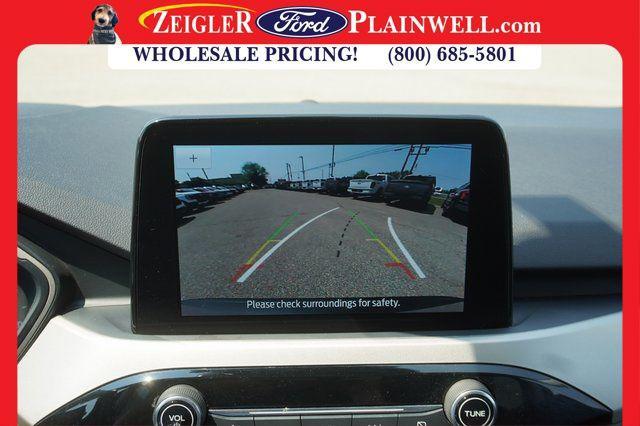 used 2022 Ford Escape car, priced at $23,221