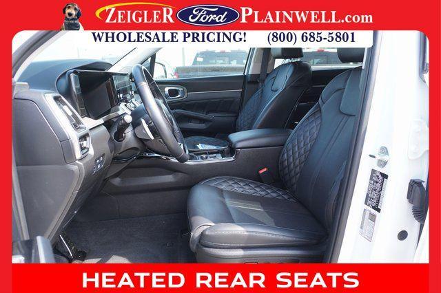 used 2022 Kia Sorento car, priced at $32,333