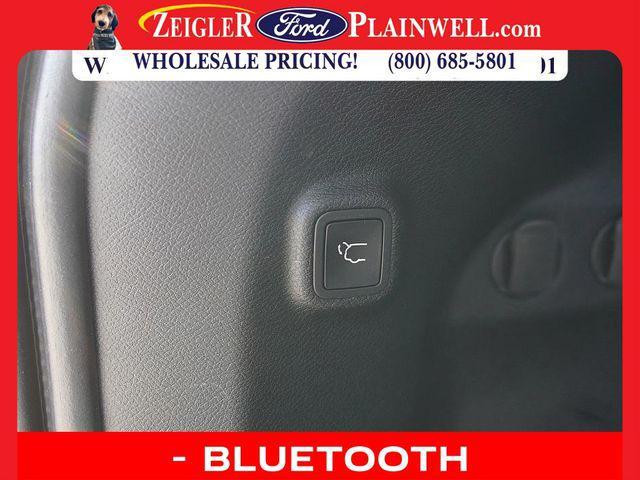 used 2019 Jeep Cherokee car, priced at $19,551
