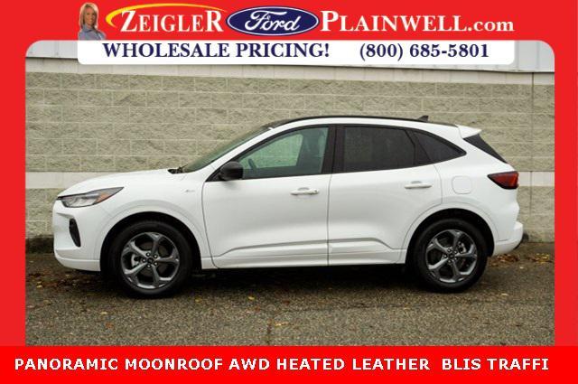 used 2023 Ford Escape car, priced at $24,994