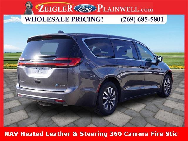 used 2022 Chrysler Pacifica Hybrid car, priced at $20,661