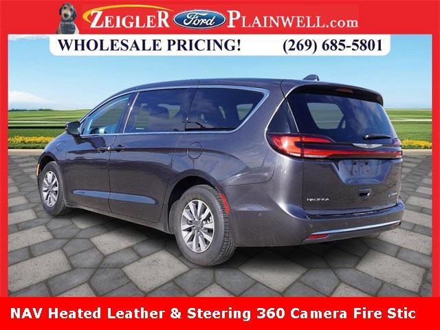 used 2022 Chrysler Pacifica Hybrid car, priced at $20,661