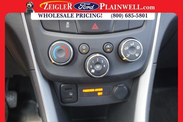 used 2022 Chevrolet Trax car, priced at $19,993