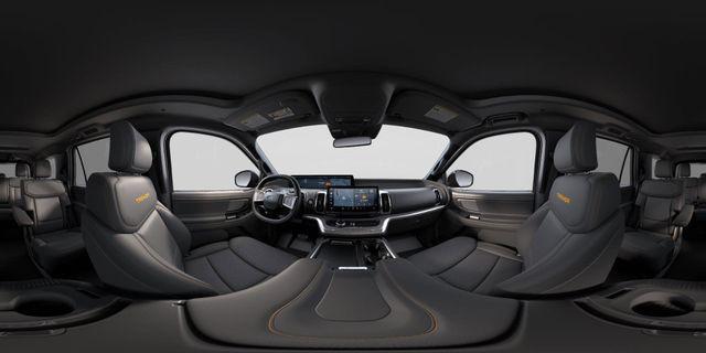 new 2025 Ford Expedition car, priced at $83,945