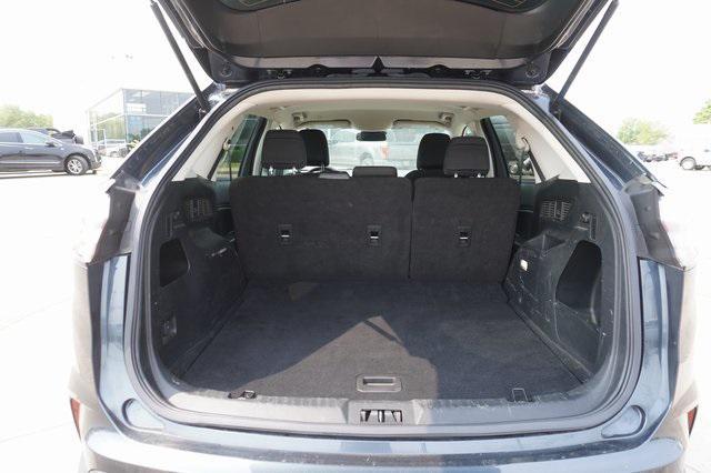 used 2022 Ford Edge car