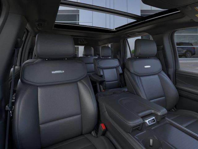 new 2025 Ford Expedition car, priced at $80,675