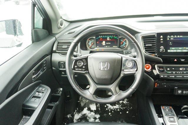 used 2022 Honda Pilot car, priced at $35,992