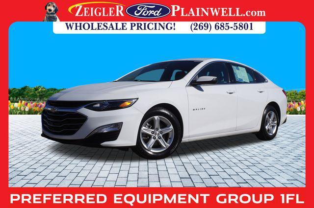 used 2024 Chevrolet Malibu car, priced at $15,400