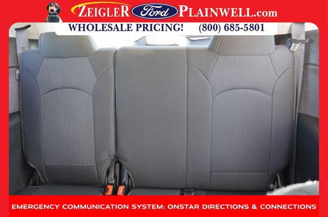 used 2015 Chevrolet Traverse car, priced at $11,771