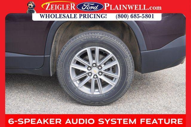used 2022 Chevrolet Traverse car, priced at $28,993