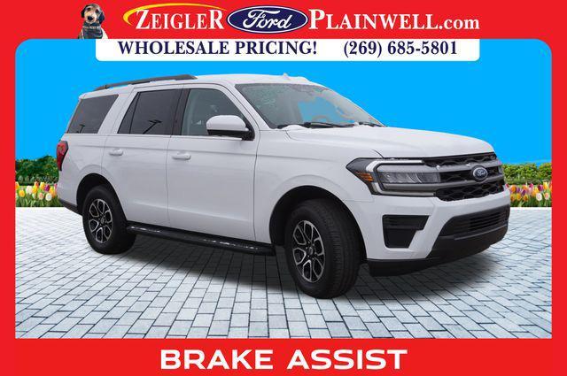 used 2024 Ford Expedition car, priced at $43,555
