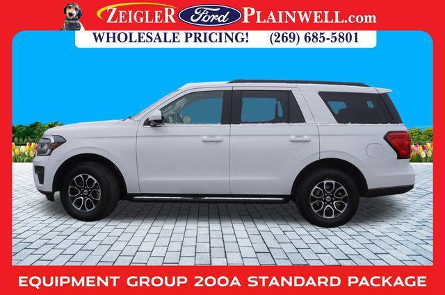 used 2024 Ford Expedition car, priced at $43,555