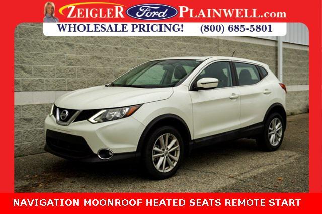 used 2018 Nissan Rogue Sport car, priced at $18,994