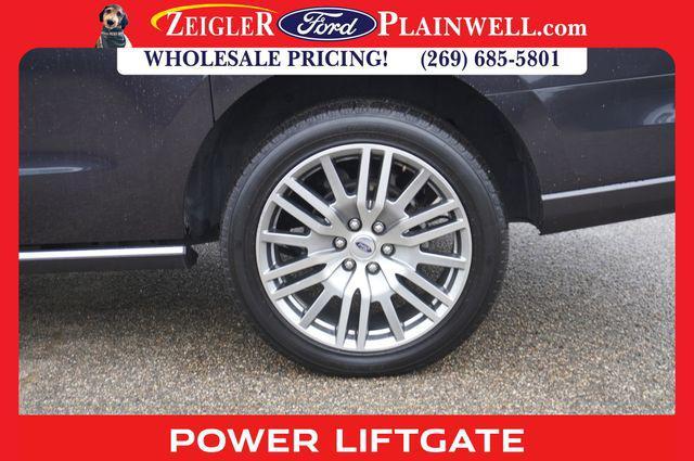 used 2024 Ford Expedition Max car, priced at $50,992