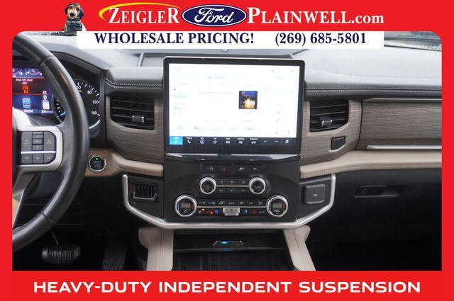 used 2024 Ford Expedition Max car, priced at $50,992