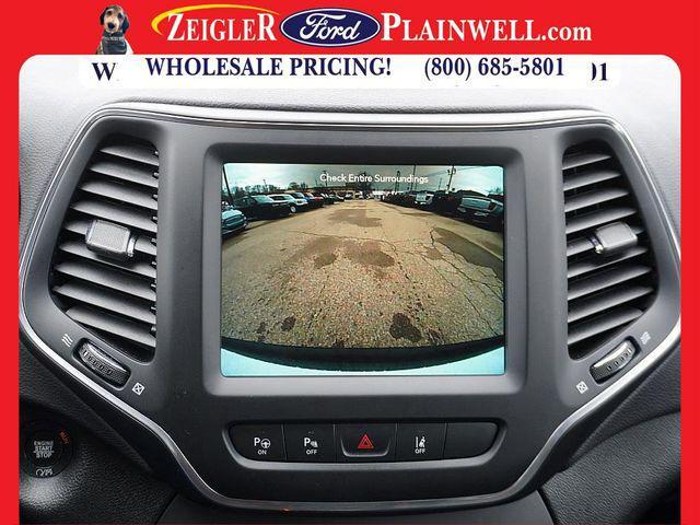 used 2023 Jeep Cherokee car, priced at $21,551