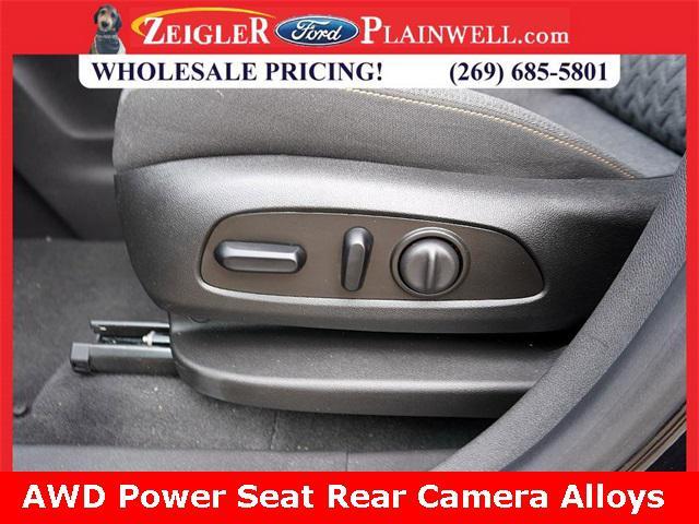 used 2023 Chevrolet Equinox car, priced at $24,321