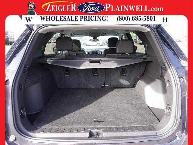 used 2023 Chevrolet Equinox car, priced at $21,771