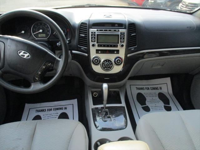 used 2009 Hyundai Santa Fe car, priced at $6,995