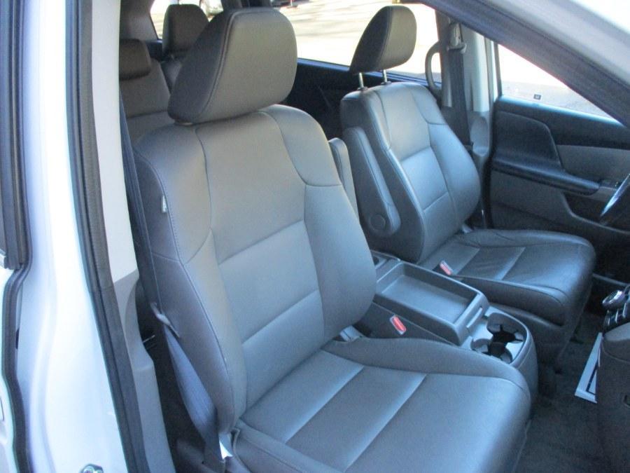 used 2017 Honda Odyssey car, priced at $15,900