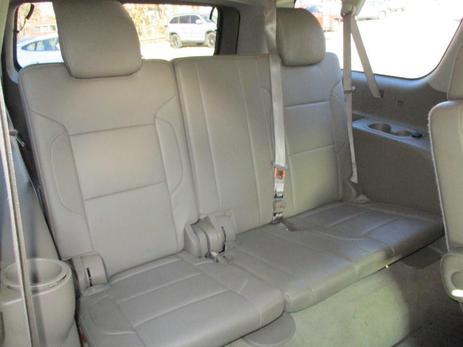 used 2016 Chevrolet Suburban car, priced at $17,950