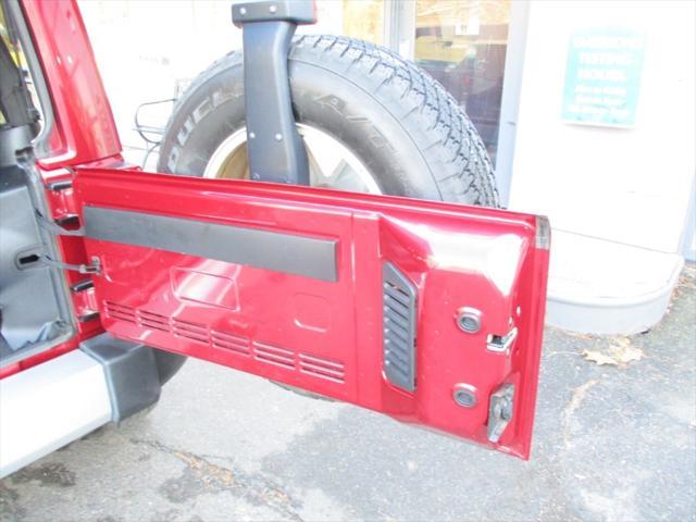 used 2011 Jeep Wrangler Unlimited car, priced at $12,900