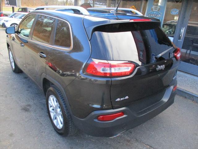 used 2015 Jeep Cherokee car, priced at $9,495