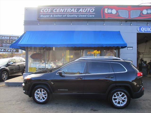 used 2015 Jeep Cherokee car, priced at $9,495