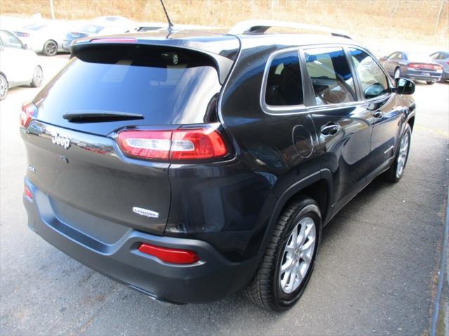 used 2015 Jeep Cherokee car, priced at $9,495