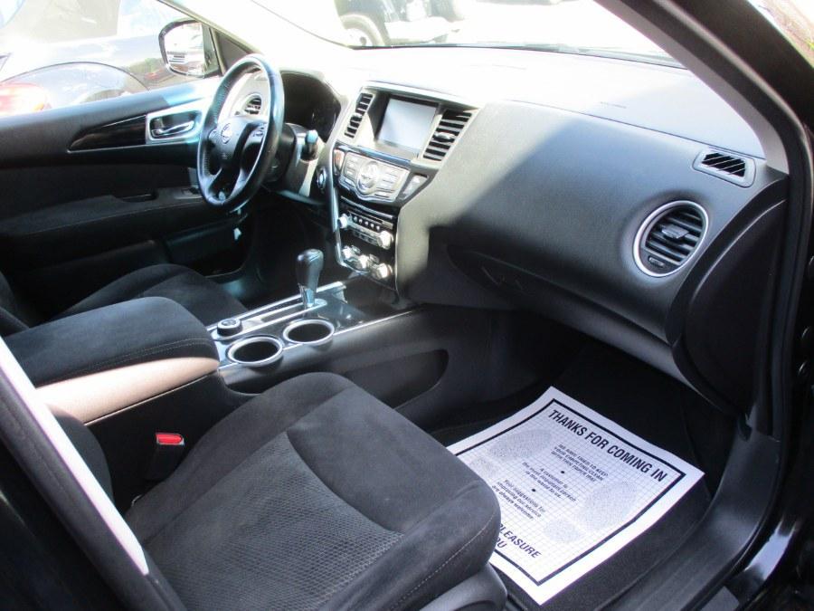 used 2016 Nissan Pathfinder car, priced at $12,495