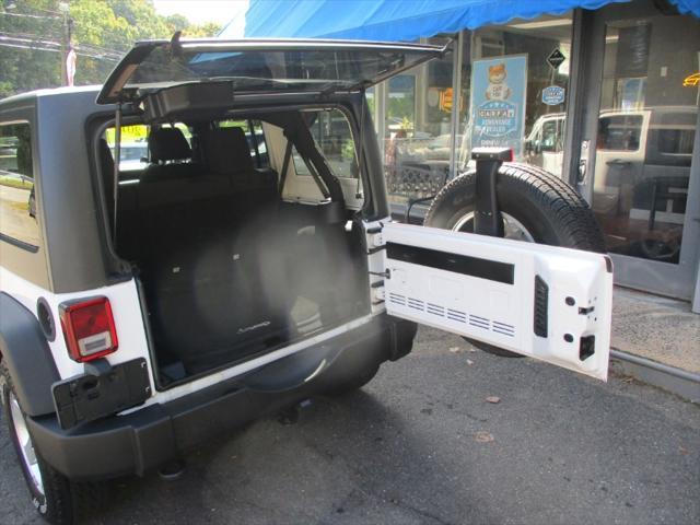 used 2013 Jeep Wrangler Unlimited car, priced at $11,495