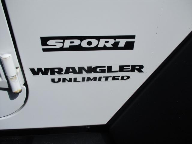 used 2013 Jeep Wrangler Unlimited car, priced at $11,495