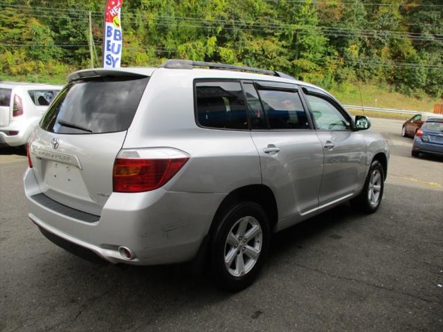 used 2010 Toyota Highlander car, priced at $7,995