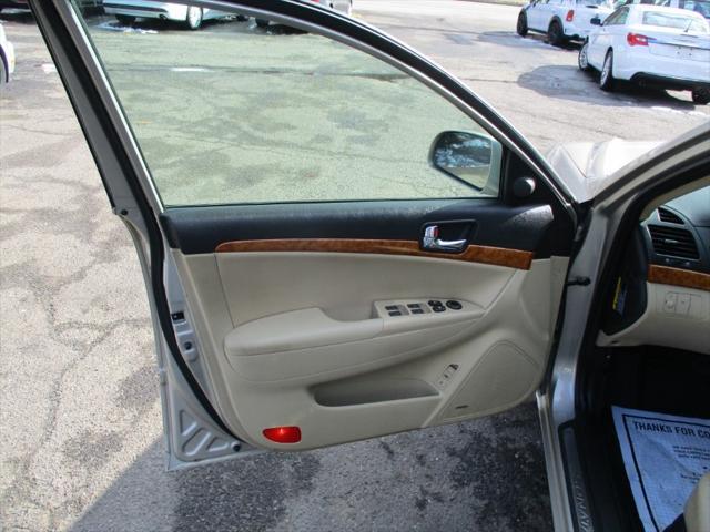 used 2009 Hyundai Sonata car, priced at $5,995