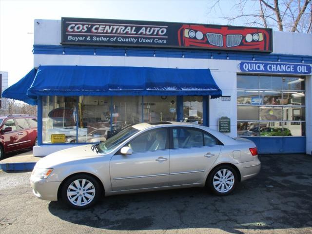 used 2009 Hyundai Sonata car, priced at $5,995