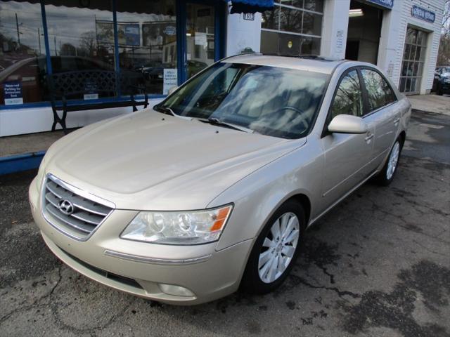 used 2009 Hyundai Sonata car, priced at $5,995