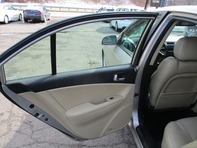 used 2009 Hyundai Sonata car, priced at $5,995