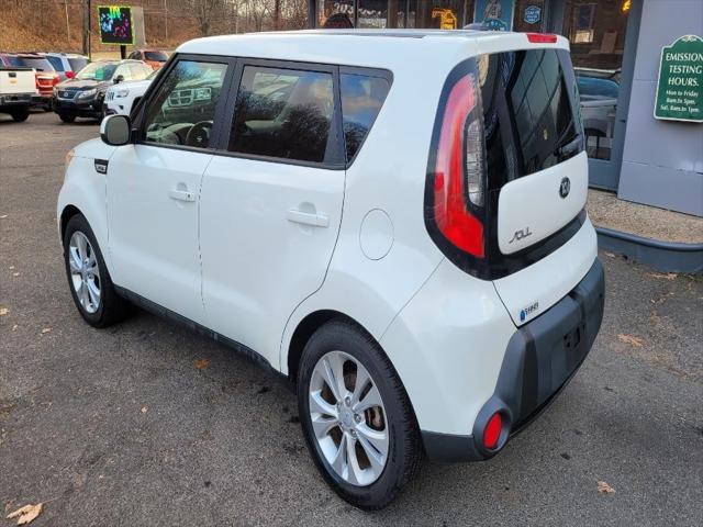 used 2015 Kia Soul car, priced at $6,995