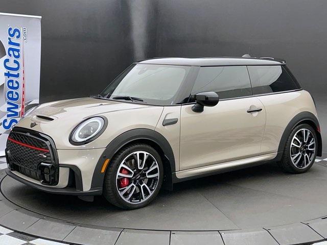 used 2023 MINI Hardtop car, priced at $32,995