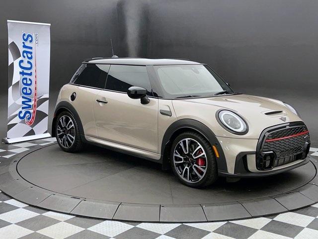 used 2023 MINI Hardtop car, priced at $32,995