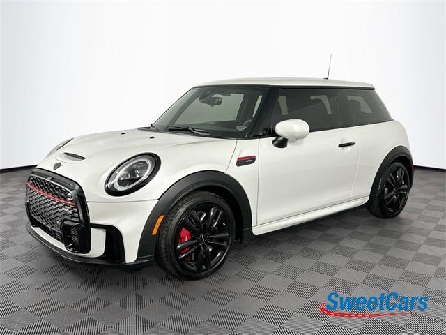 used 2024 MINI Hardtop car, priced at $36,995