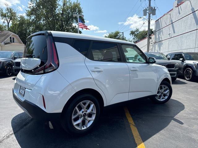 used 2024 Kia Soul car, priced at $17,891