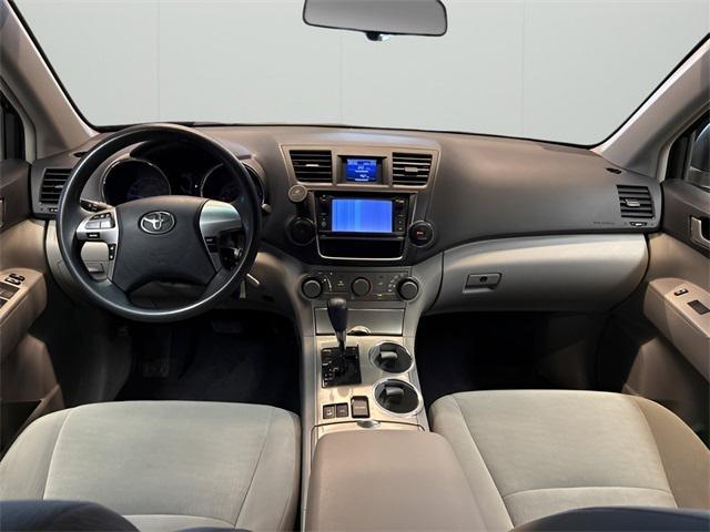 used 2013 Toyota Highlander car, priced at $12,423