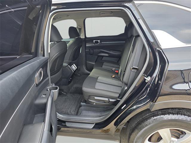 used 2022 Kia Sorento car, priced at $22,422