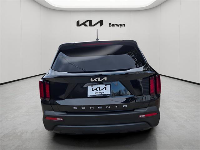used 2022 Kia Sorento car, priced at $22,422