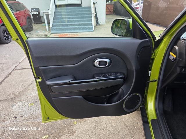 used 2015 Kia Soul car, priced at $10,881