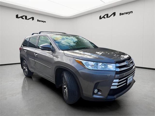 used 2017 Toyota Highlander car, priced at $19,881