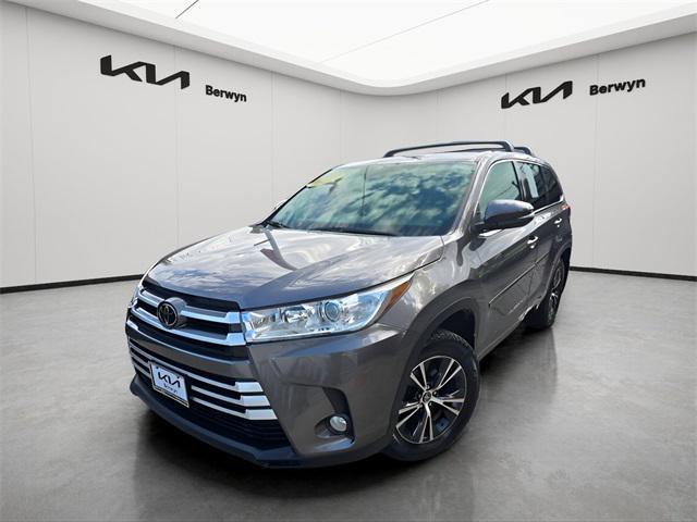 used 2017 Toyota Highlander car, priced at $19,881
