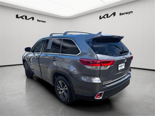 used 2017 Toyota Highlander car, priced at $19,881