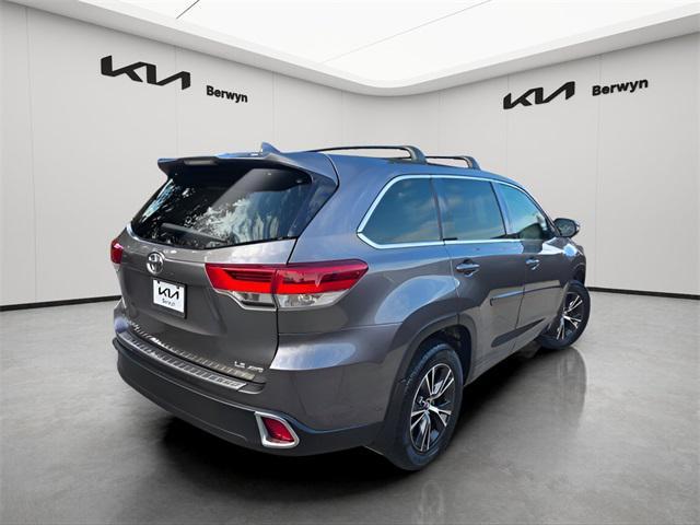 used 2017 Toyota Highlander car, priced at $19,881